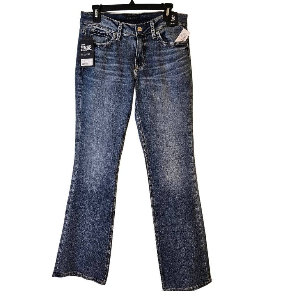 Silver Jean Co Suki curvy fit mid rise, bootcut jeans. 30/33. NWT. #1010